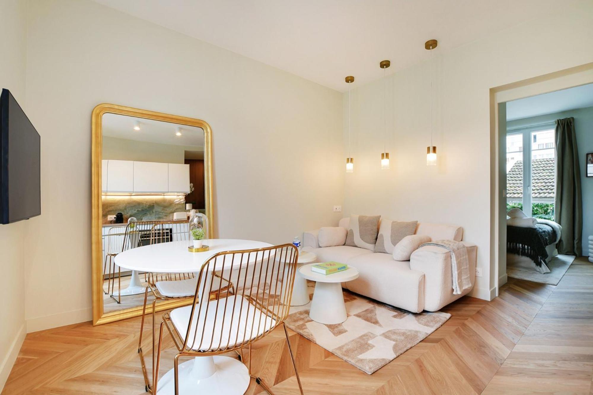 Suite Deluxe 1 By Les Maisons De Charloc Homes Boulogne-Billancourt Exteriér fotografie